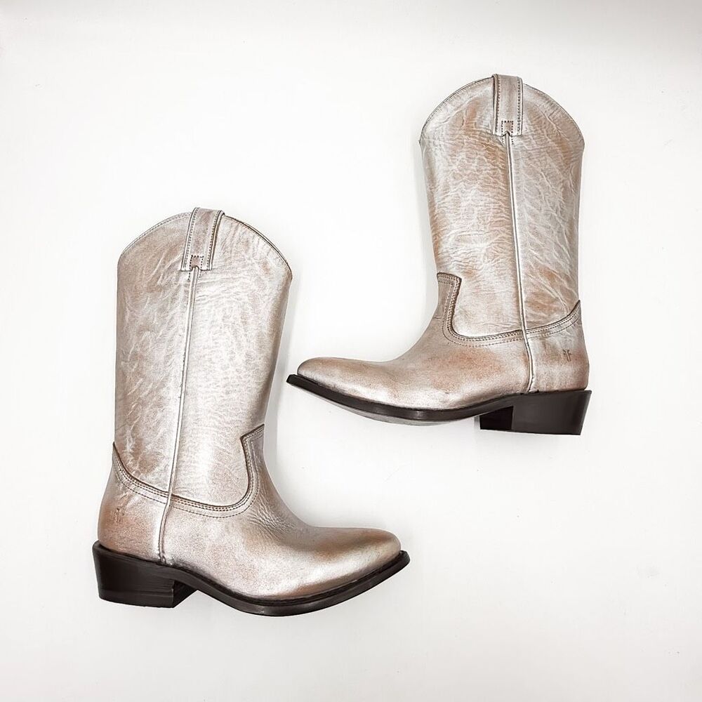 Frye Billy Pull On Silver Metallic Western Cowboy Boots Size 8 - Picture 7 of 11